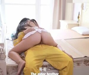 Ultra-kinky Asian Mummy entices delivery dude for fast